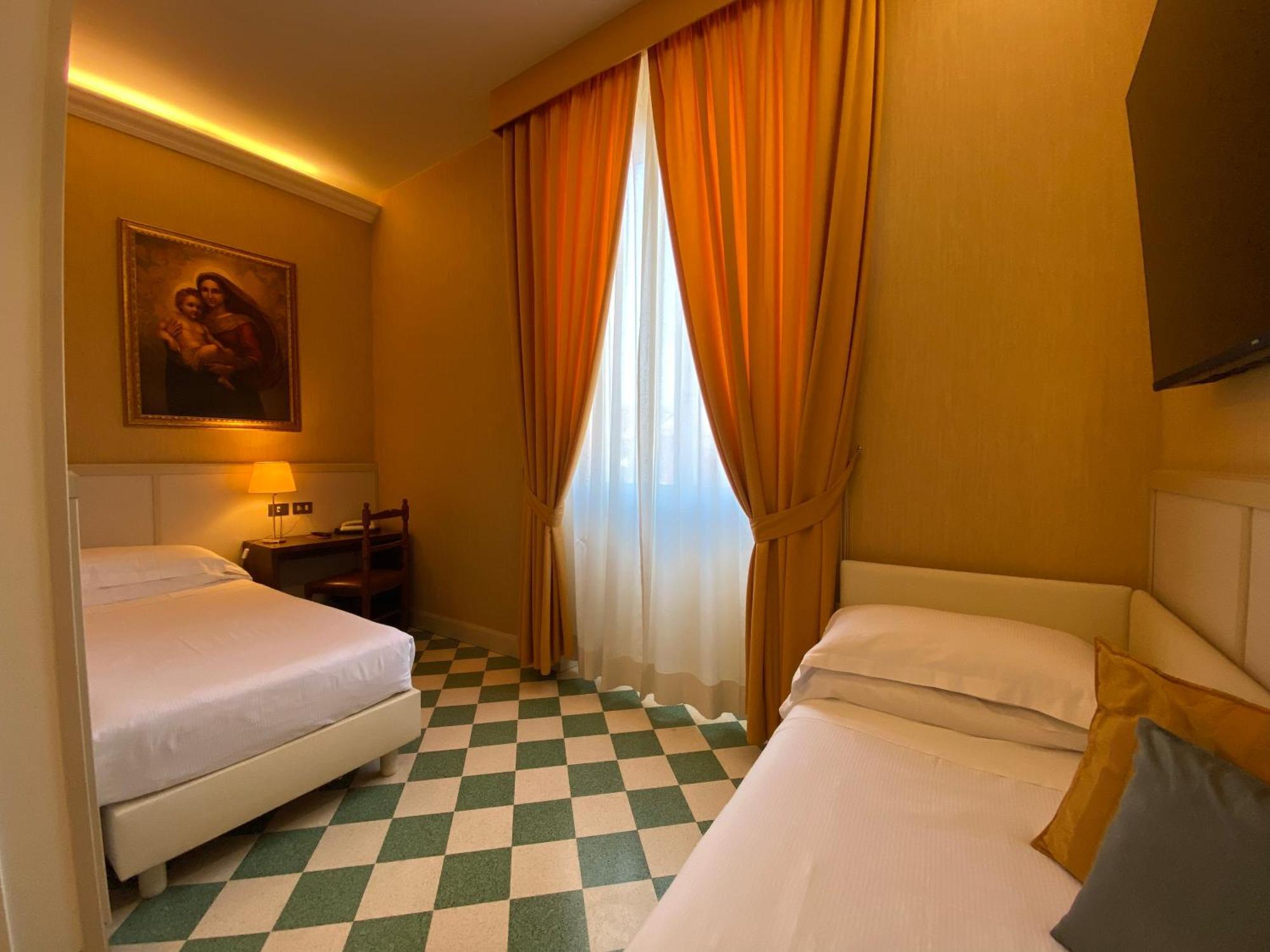 Basilica Hotel Roma Exterior foto