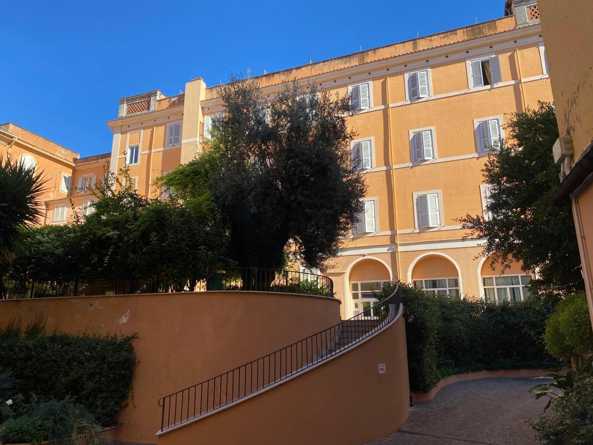 Basilica Hotel Roma Exterior foto